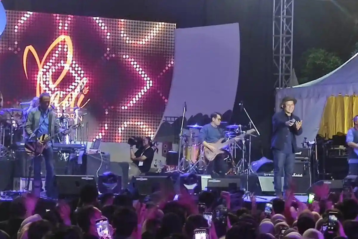 Band Padi Reborn dan Repvblik Meriahkan Pesta Rakyat Simpedes BRI