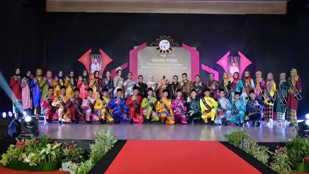 Bupati Kasmarni Minta Bujang Dara Promosikan Pariwisata Bengkalis