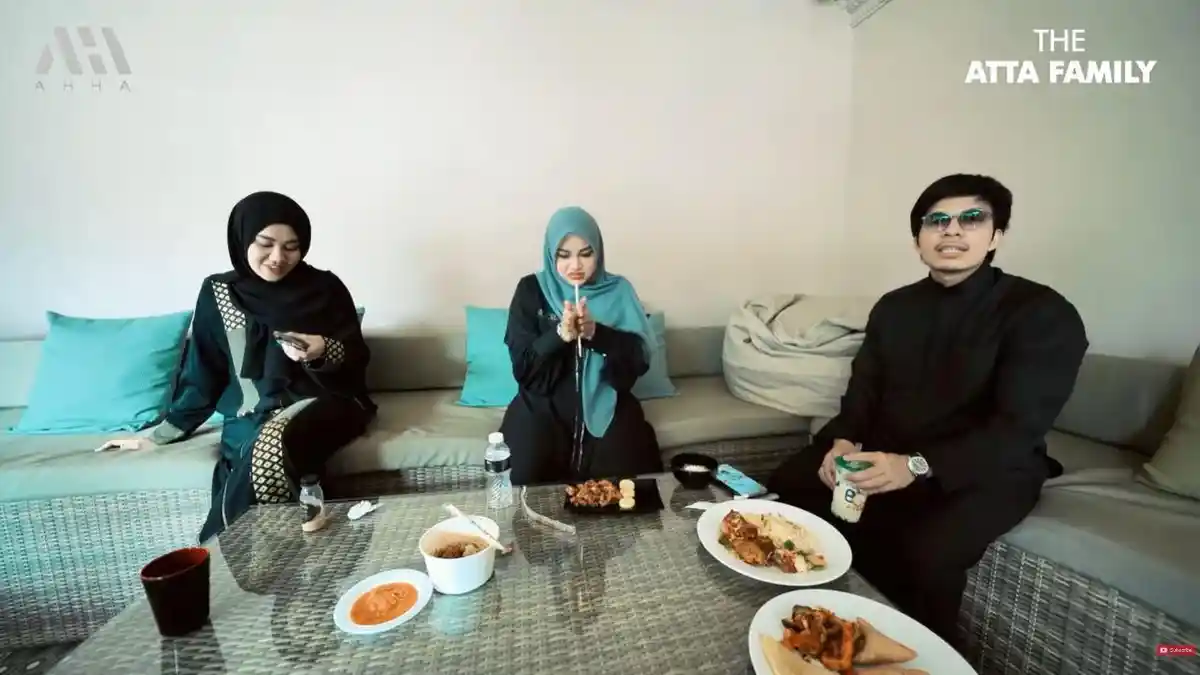 Atta Halilintar Puji Aaliyah Massaid yang Berhijab, Minta Aurel Ajari Pacar Thariq