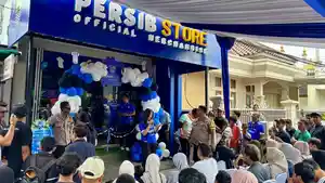 Persib-Store-di-Jalan-R-Ikik-Wiradikarta-Nomors.jpg