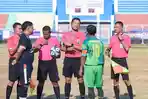 menggunakan-Referee-Intercom-System.jpg