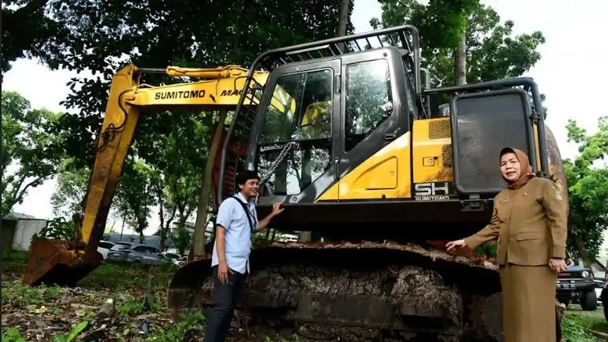 Dinas LHK Sumut Amankan 65 Meter Kubik Kayu dan Alat Berat Milik Pelaku Illegal Logging