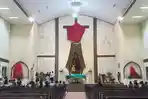 Antisipasi Lonjakan Umat Saat Pekan Suci, Gereja Katolik Paroki Rantepao Siapkan Tenda