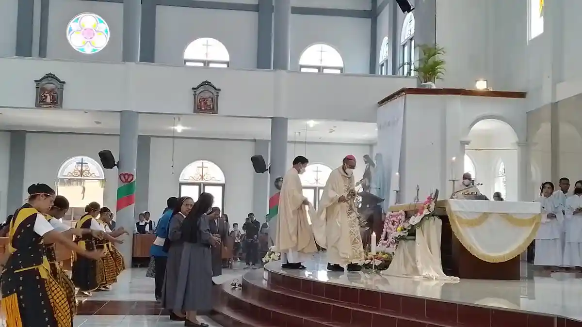Misa Yubelium Ke-150 Tahun Kongregasi DCPB Berlangsung Khidmat