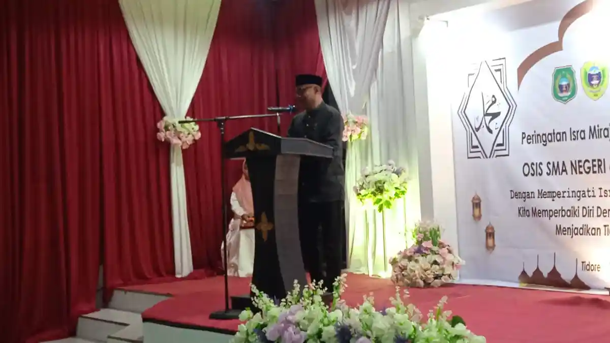 SMA 6 Tidore Peringati  Isra Miraj, Muhammad Sinen : Terobosan Generasi Muda yang  Patut Diapresiasi