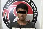 Pria di Sijunjung Tak Berkutik Diciduk Polisi di Tepi Jalan, Ketahuan Simpan Sabu