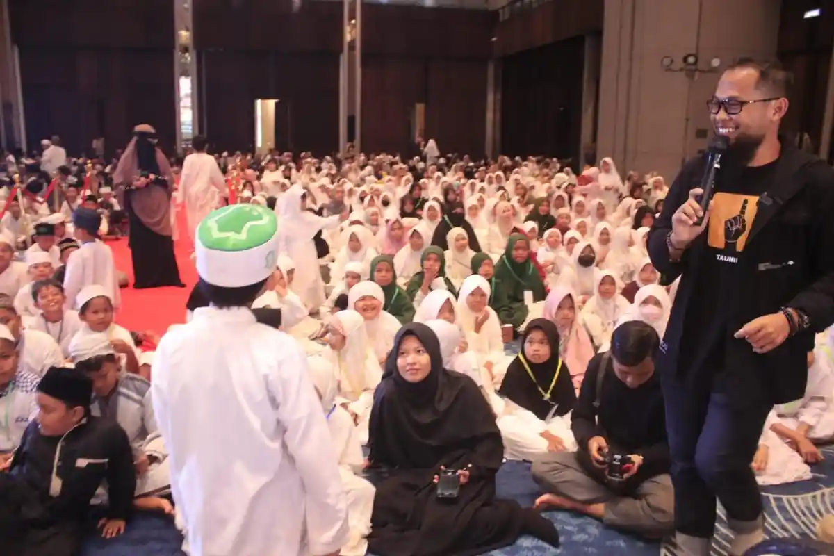 YAI Samarinda Gelar Yatim Fest 1445 H di Ballroom Hotel Mercure, Hari Sumitro Harap Rutin Diadakan