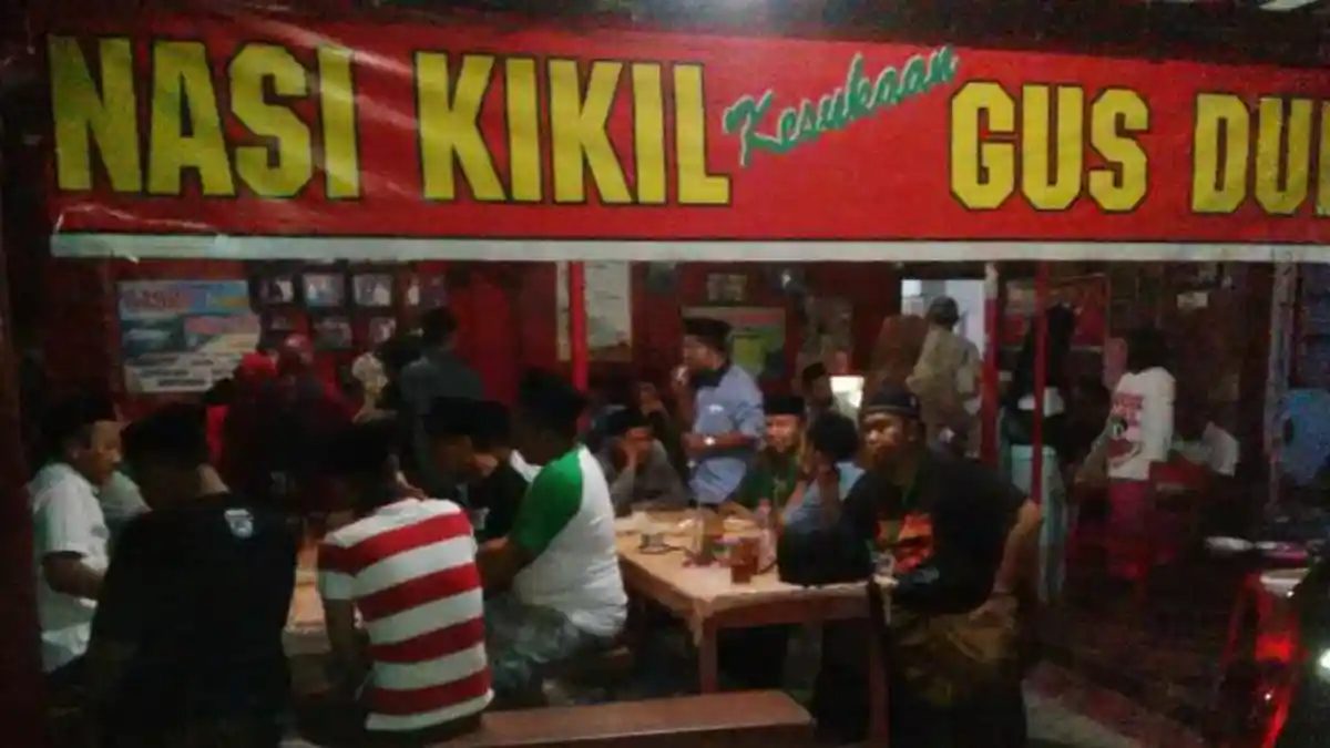 Warung Nasi Kikil Gus Dur Diserbu Peserta Muktamar