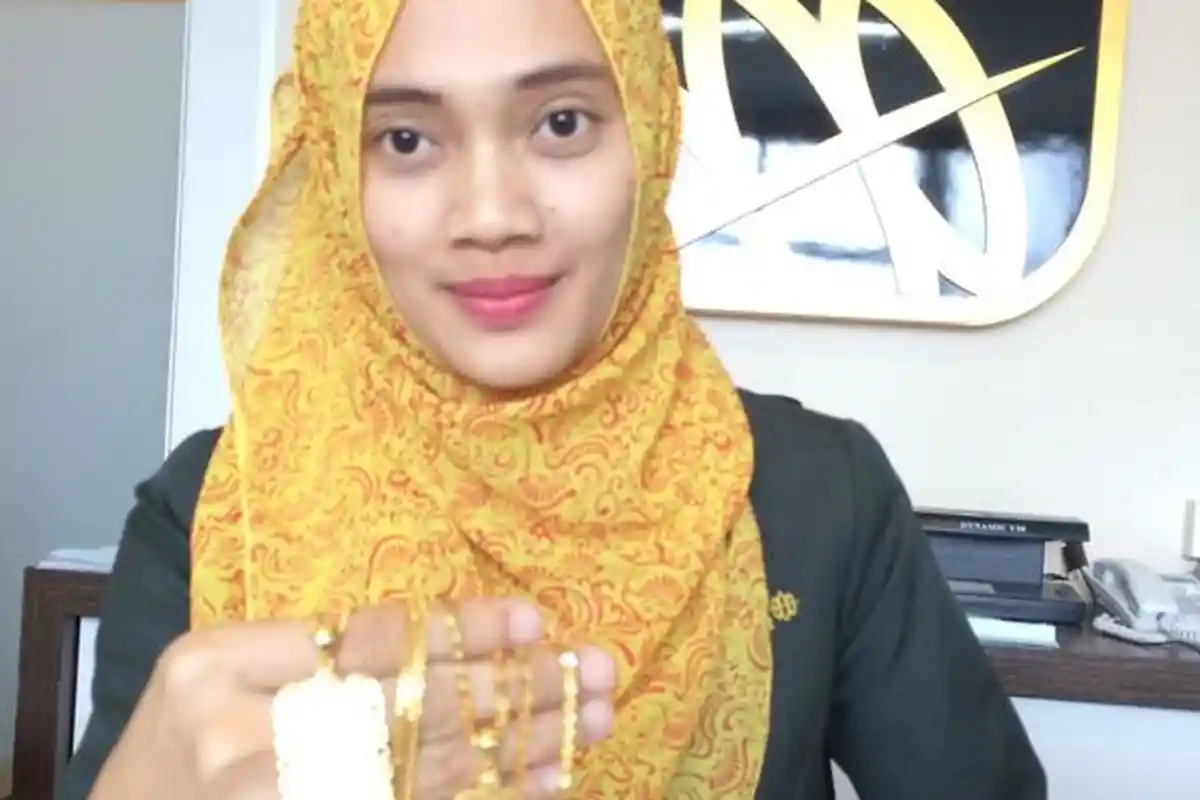 Harga Emas Antam Berada di Posisi Rp 751.000 per Gram Anjlok Rp 10.000