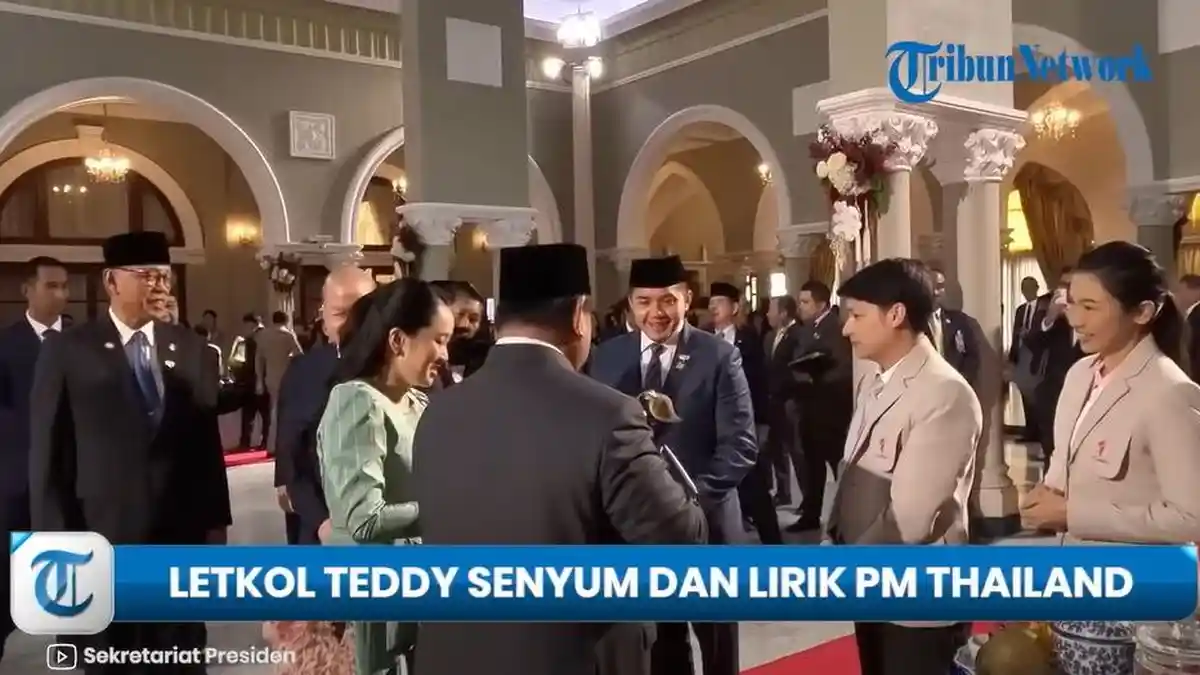 Seskab Teddy Interaksi dengan PM Paetongtarn Ketika Prabowo ke Thailand