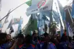 Demo Buruh Desak MK Cabut UU Cipta Kerja