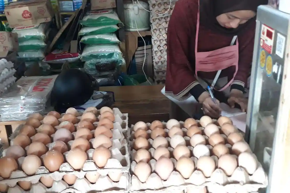Jelang Maulid, Harga Telur Naik di Pasar Sentral Bone
