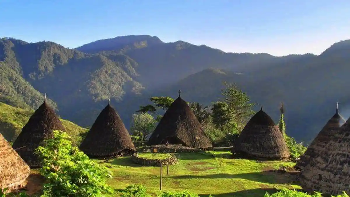 64 Nama Suku di Nusa Tenggara Timur