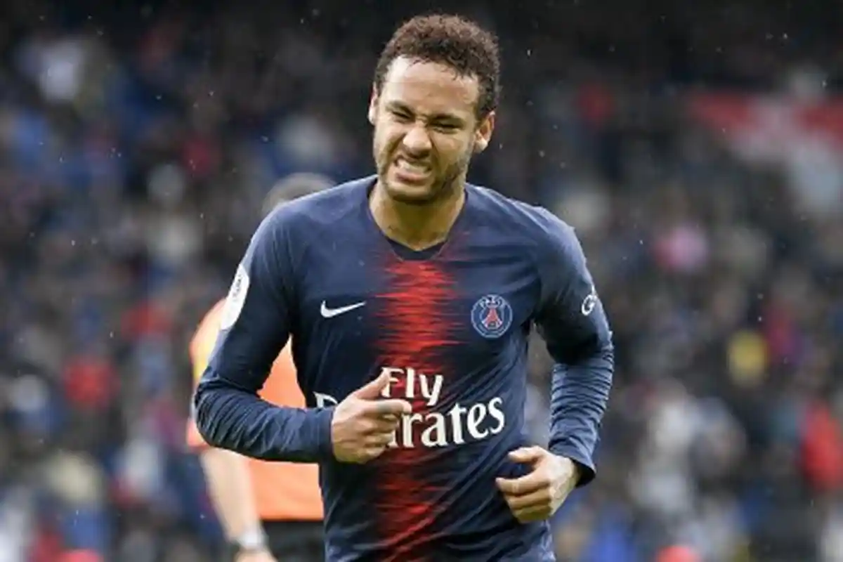 Presiden LaLiga: Neymar Harus Pensiun di PSG Jika Gajinya Tak Diturunkan