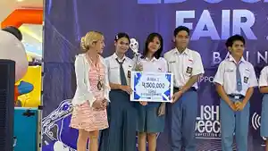 SMA-Negeri-1-Kupang-resmi-keluar-sebagai-juara-pertama-Lomba-Cerdas-cermat.jpg