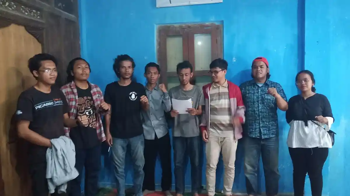 Versi Kamrat dan ABM, 23 Mahasiswa Alami Luka Saat Demo di DPRD Surakarta