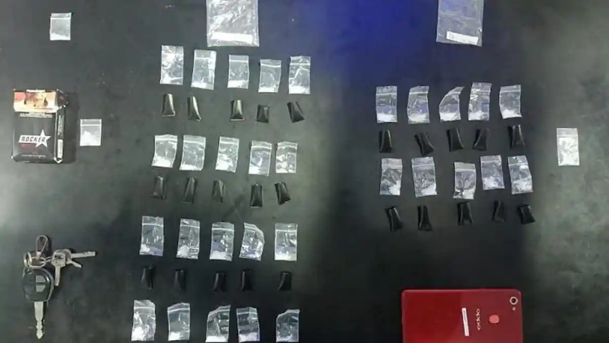 Bongkar Peredaran Narkoba Berbasis WhatsApp, Satresnarkoba Polres Bone Amankan 60 Saset Sabu