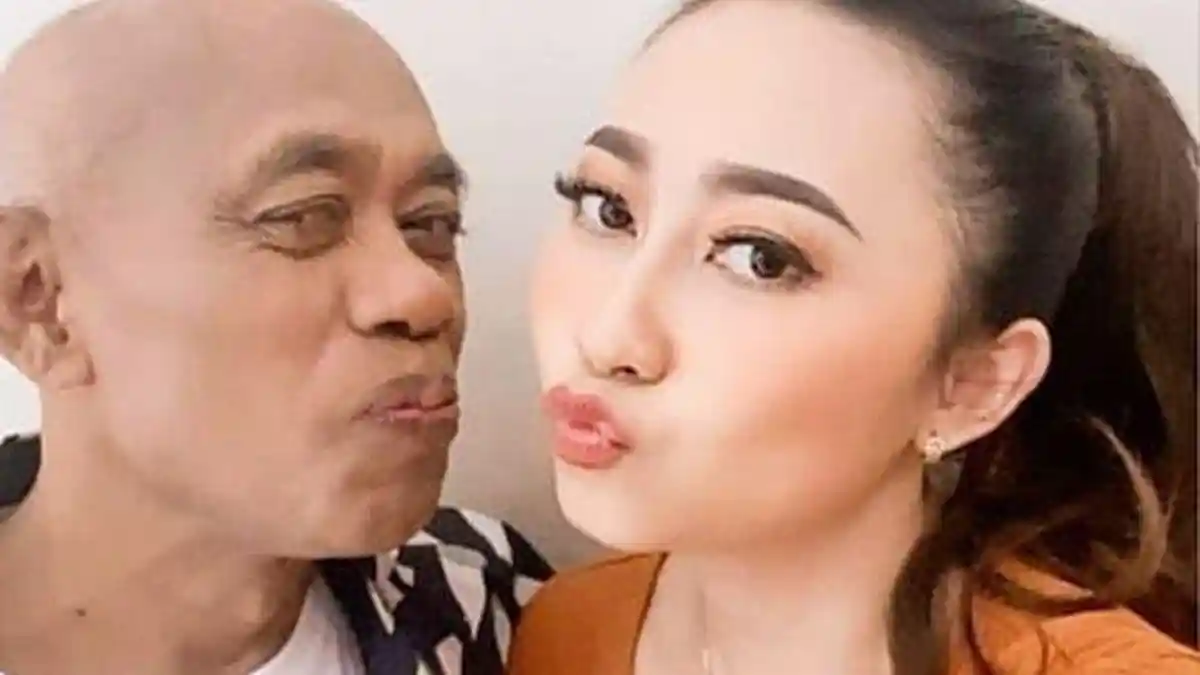 Pak Tarno Takut Berdosa Jika Tolak Cinta Pramugari Cantik ini, Ternyata Ini Alasan Dirinya Poligami