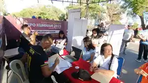 Pelayanan-paspor-di-arena-Car-Free-Day-di-Jalan-El-Tari-Kupang-Sabtu-5-Agustus-2023.jpg