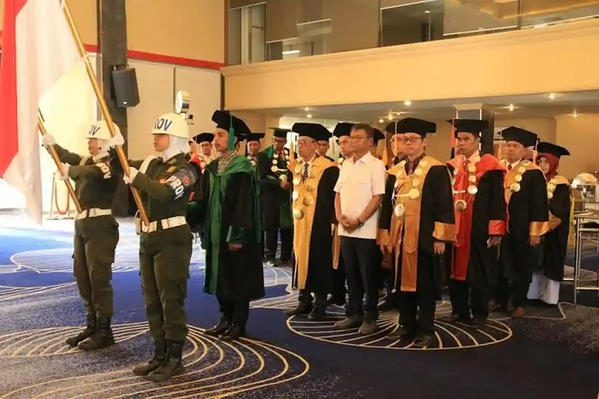 Gubernur dan Kanwil Kemenag Sulteng Hadiri Pengukuhan Guru Besar UIN Datokarama Prof Dr Hamlan