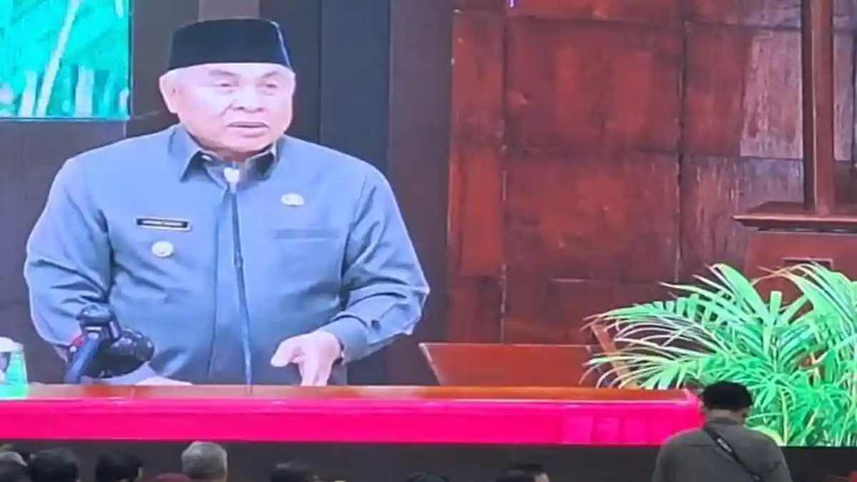 Kaltim Kaya tapi Masih Ada Orang Miskin, Gubernur Isran Noor Pidato pada Rapat Paripurna DPRD