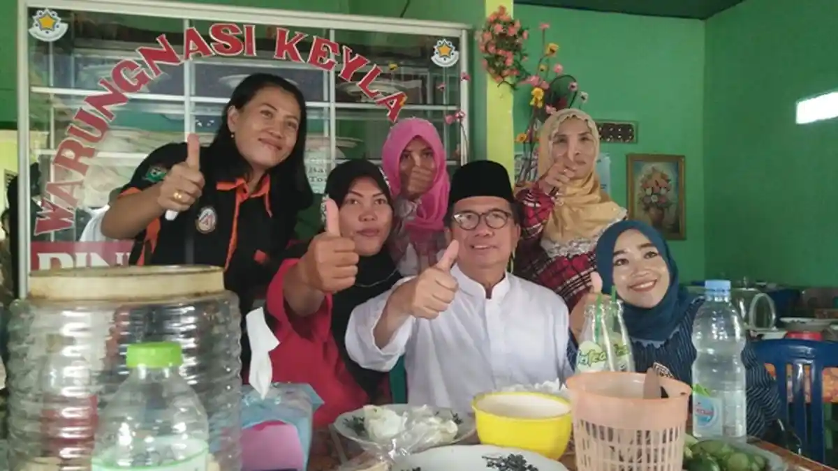 Rumah Syahrial Oesman Kedatangan Banyak Pejabat dan Tokoh Penting, Ada Apa ?