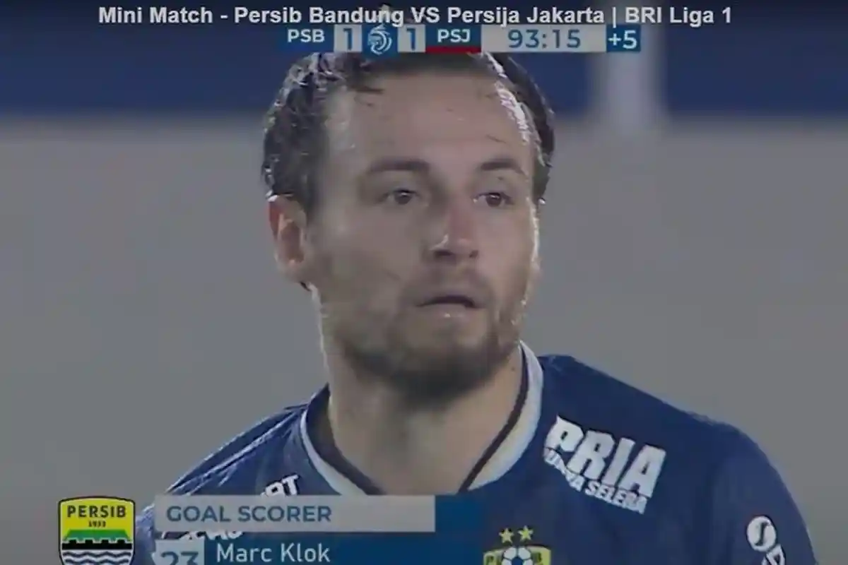 Marahnya Robert Lihat Tayangan Ulang Laga Lawan Persija, 2 'Gol' Marc Klok Tidak Disahkan Wasit