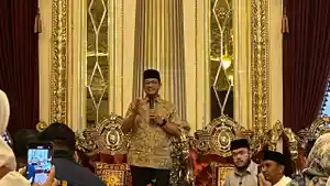 Anies-Baswedan-saat-diminta-memberikan-sambutan.jpg