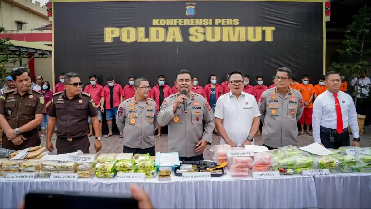 Bandar Narkoba Bersenjata Tembaki Polisi: Polda Sumut Bongkar Jaringan Internasional 97 Kg Narkoba