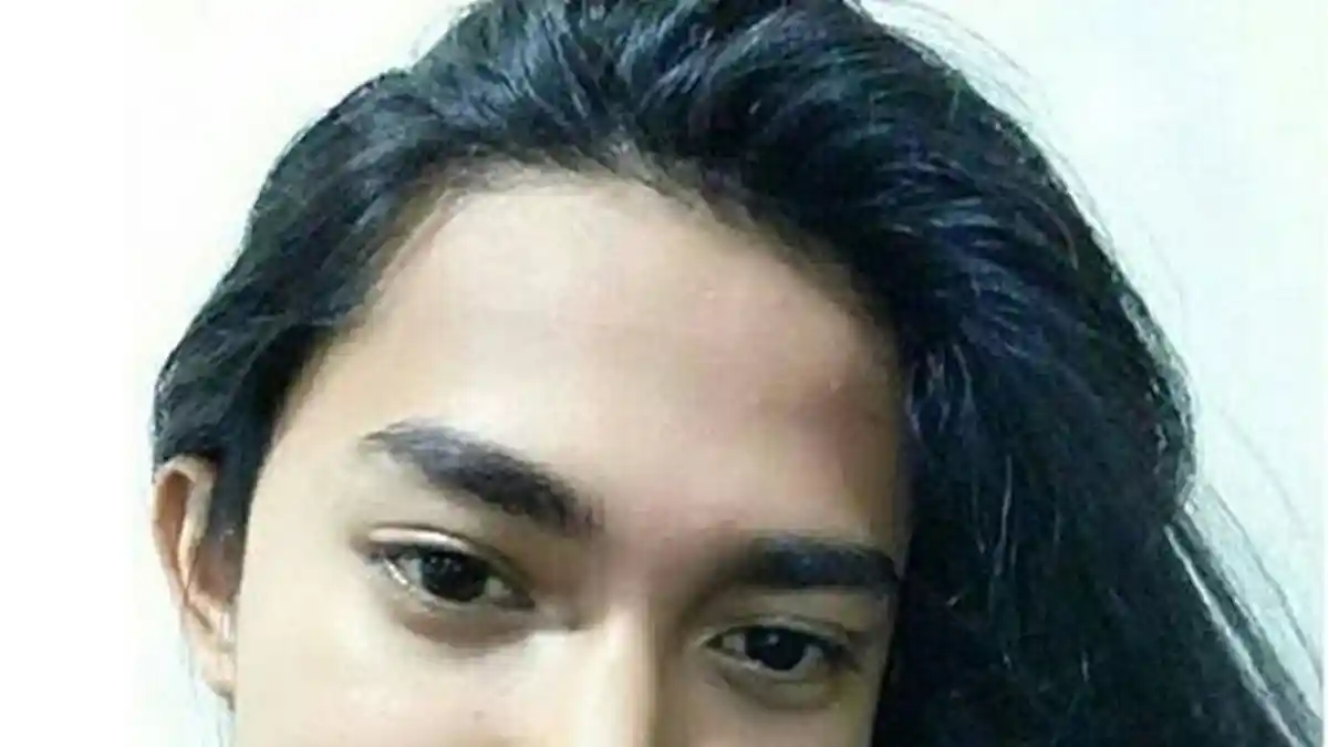 Wajah Ayu dan Bulu Mata Lentik Bikin Netizen Terpikat, Pada Akhirnya Bikin Netizen Kesal