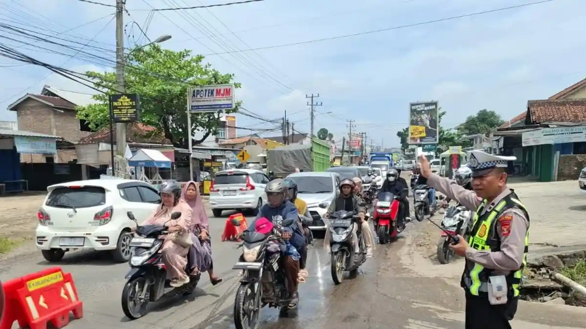 Kendaraan Pelat Luar Dominasi Jalinbar Pringsewu