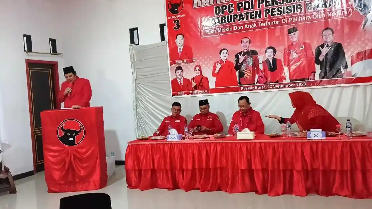 Sudin ke Kader PDIP Pesisir Barat: Jangan Pernah Janjikan yang Mustahil