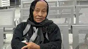 Pelukan-Terakhir-Sakiyah-Antarkan-Sang-Suami-ke-Rahmatullah.jpg