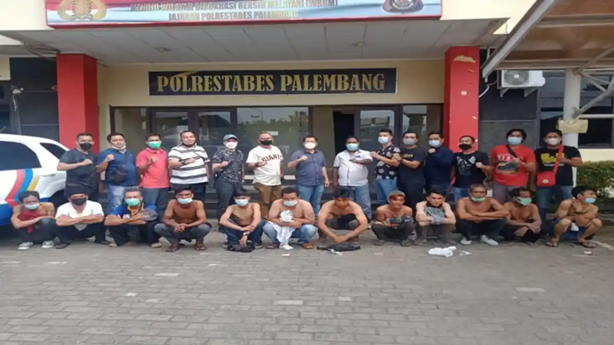 Jukir Liar di Jalan MP Mangkunegara Palembang Kocar Kacir Saat Didatangi Rombongan Ipda Jhony Palapa
