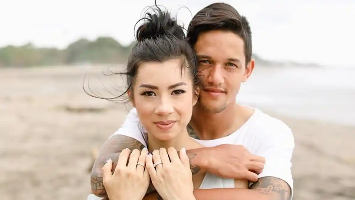 Berpose Mesra di Bawah Air Terjun, Penampilan Jennifer Bachdim Ini Tuai Sorotan