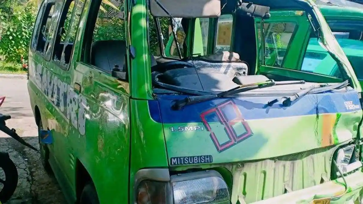 Viral Aksi Barbar Angkot Tabrak Beberapa Motor Hingga Tewaskan 1 Orang, Supir Resmi Jadi Tersangka