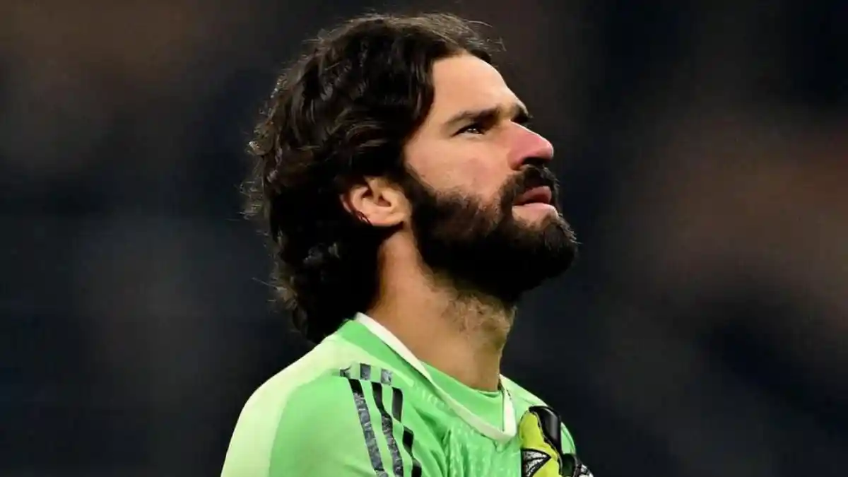 Juventus Dikabarkan Ingin Mendatangkan Kiper Liverpool, Alisson yang Habis Kontrak di Liverpool