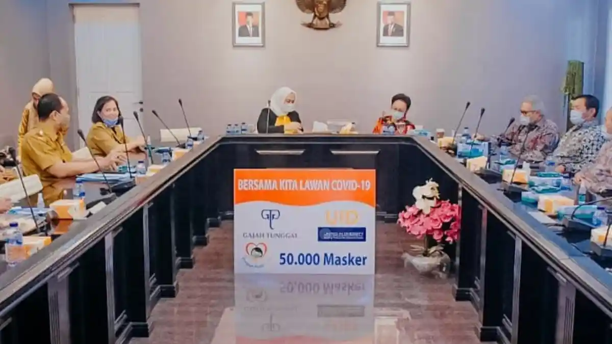 Pemkab Karawang Terima Bantuan 50 Ribu Masker dari UID