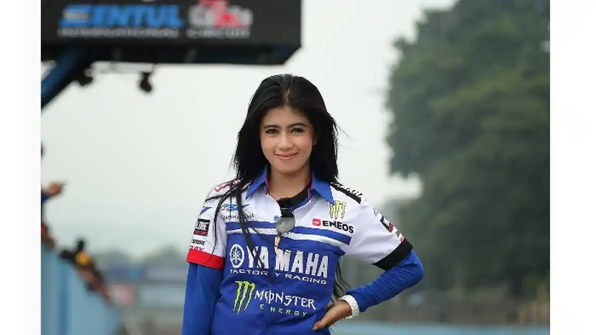 Indri Barbie - Profil Pembalap Cantik Sinetron Anak Jalanan yang Terkapar Karena Gagal Ginjal