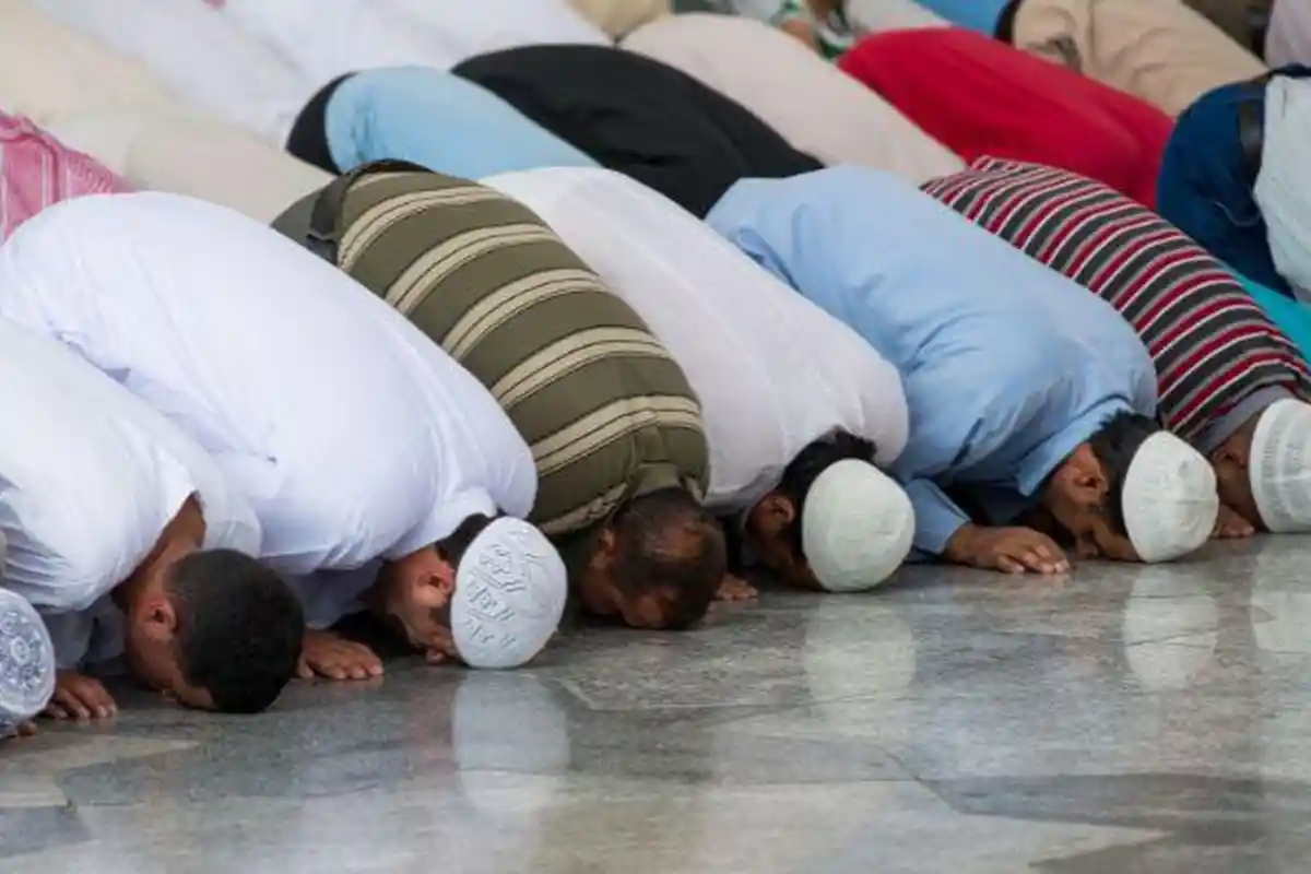 Bolehkah Itikaf di Rumah? Penjelasan, Pengertian, dan Aturan Dalam Melaksanakan Itikaf