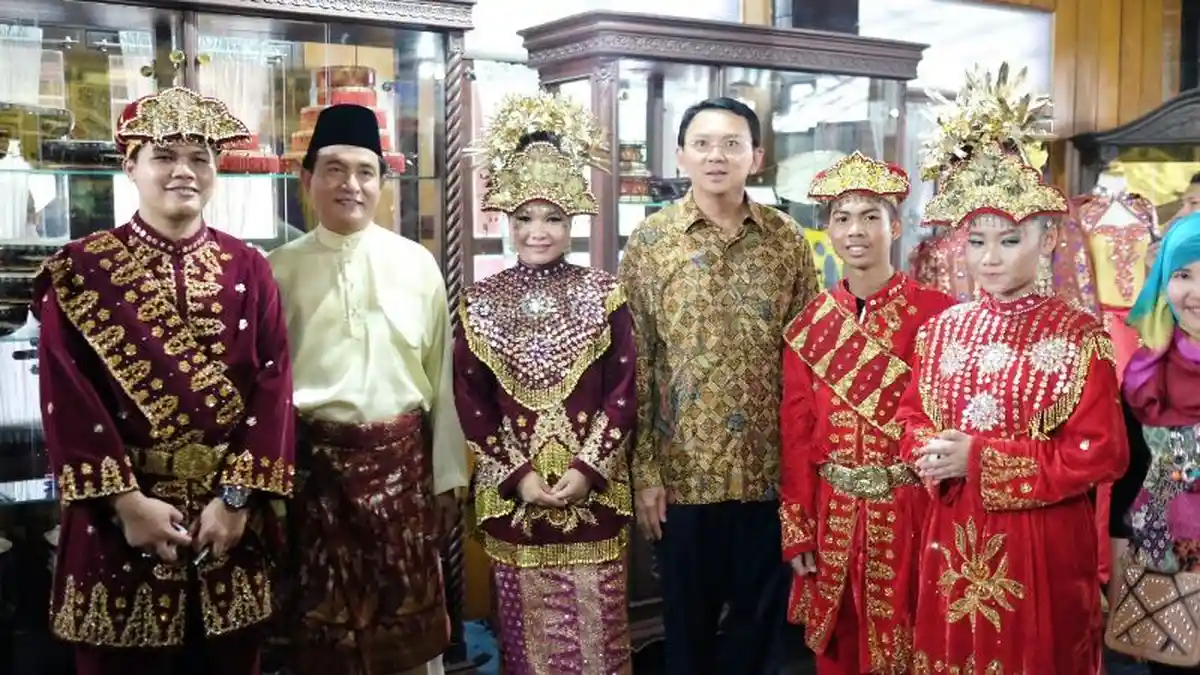 Ketika Ahok Minta Maaf ke Yusril