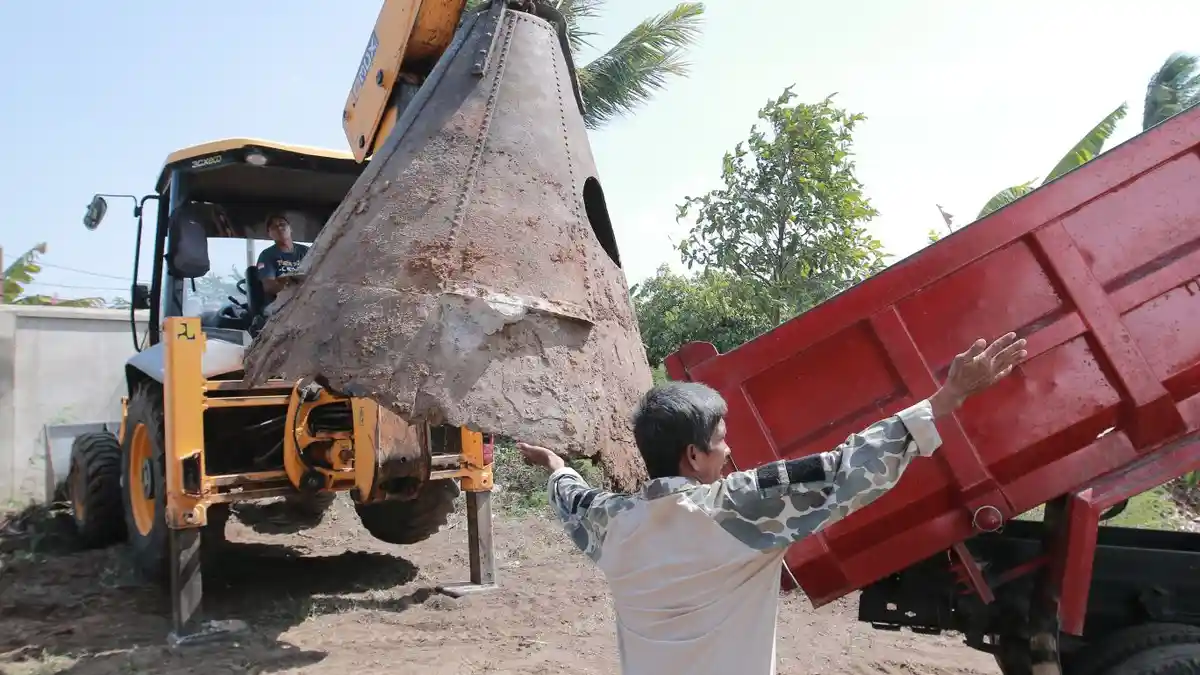 BERITA FOTO - Penampakan Lampu Mercusuar Berusia 136 Tahun