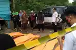 Empat-jenazah-satu-keluarga-yang-diduga-korban-pembunhan-di-Muba.jpg