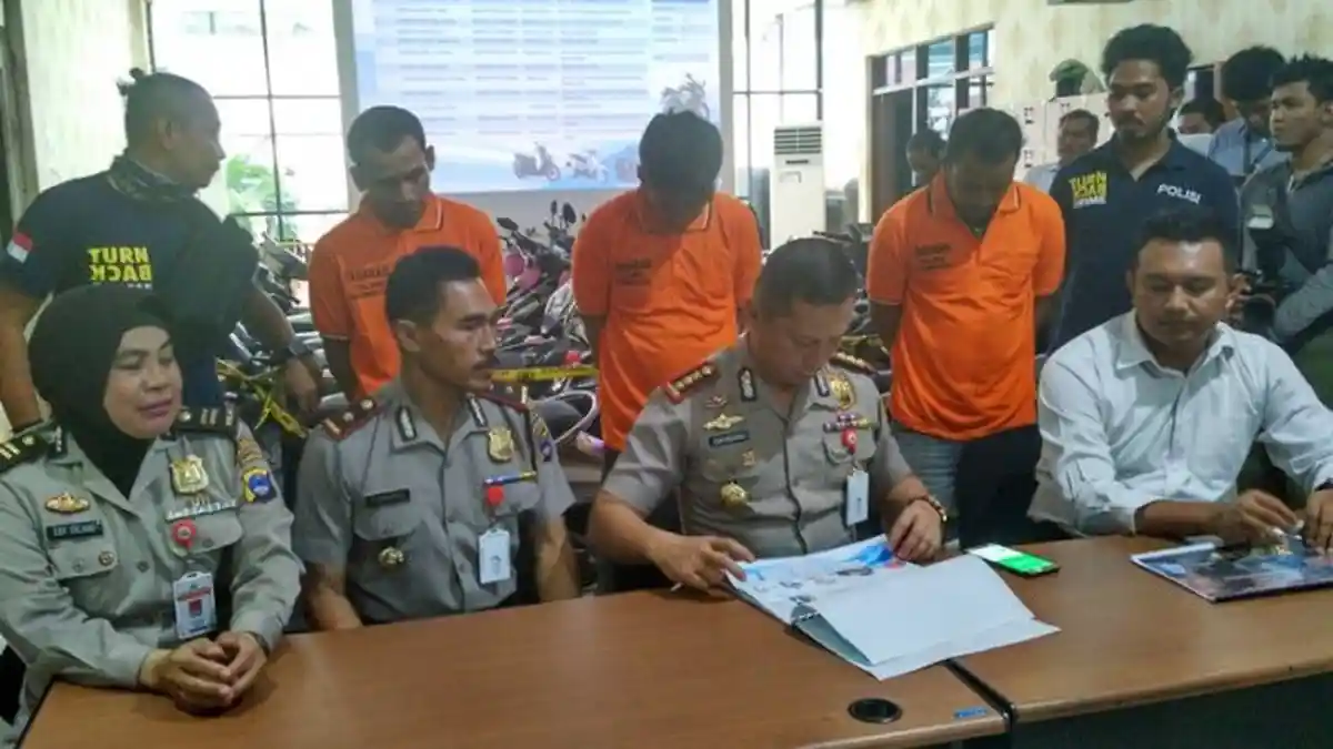 Komplotan Curanmor Lintas Provinsi Dibekuk, Puluhan Motor Curian Diamankan