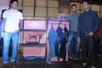 Peluncuran Celana Jens Denim Lee Blue