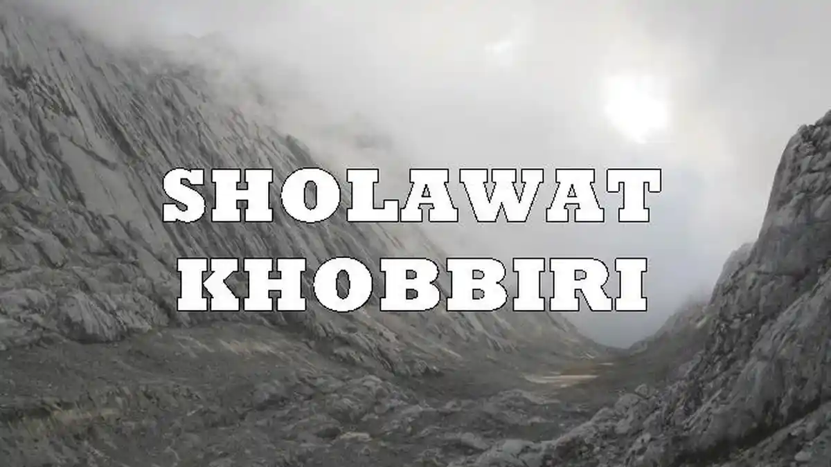 Lirik Sholawat Khobbiri, Khobbirii Yaa Nusaimaa ‘an Mughroom, Lengkap Arab, Latin dan Artinya