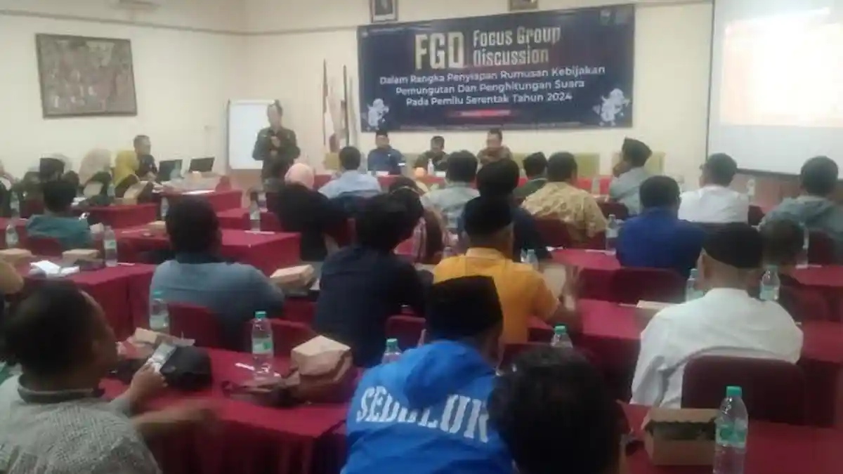 KPU Situbondo Serap Aspirasi Parpol Lewat FGD, Usulkan Penghitungan ...