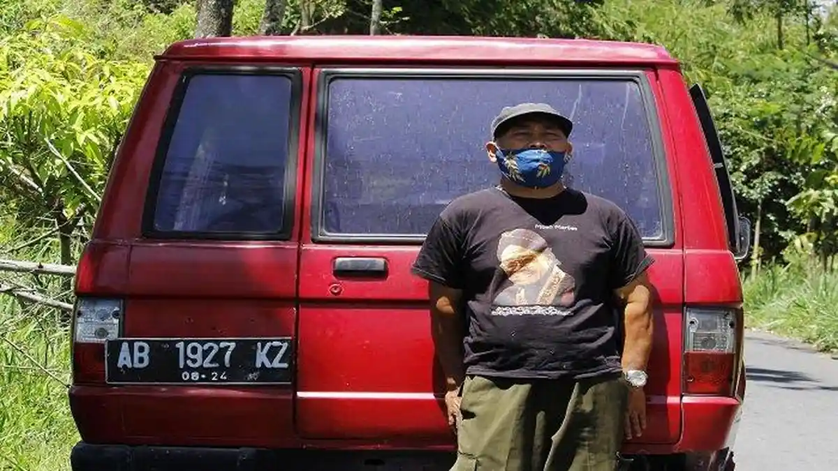 VIDEO - Kisah Sukiman dan Mobil Kijang Merahnya Saat Letusan Merapi 26 Oktober 2010