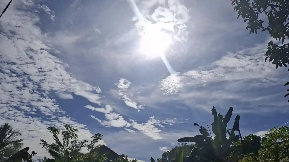 Waspada Hujan Petir, Prakiraan Cuaca Bengkulu Utara Jumat 18 April 2025