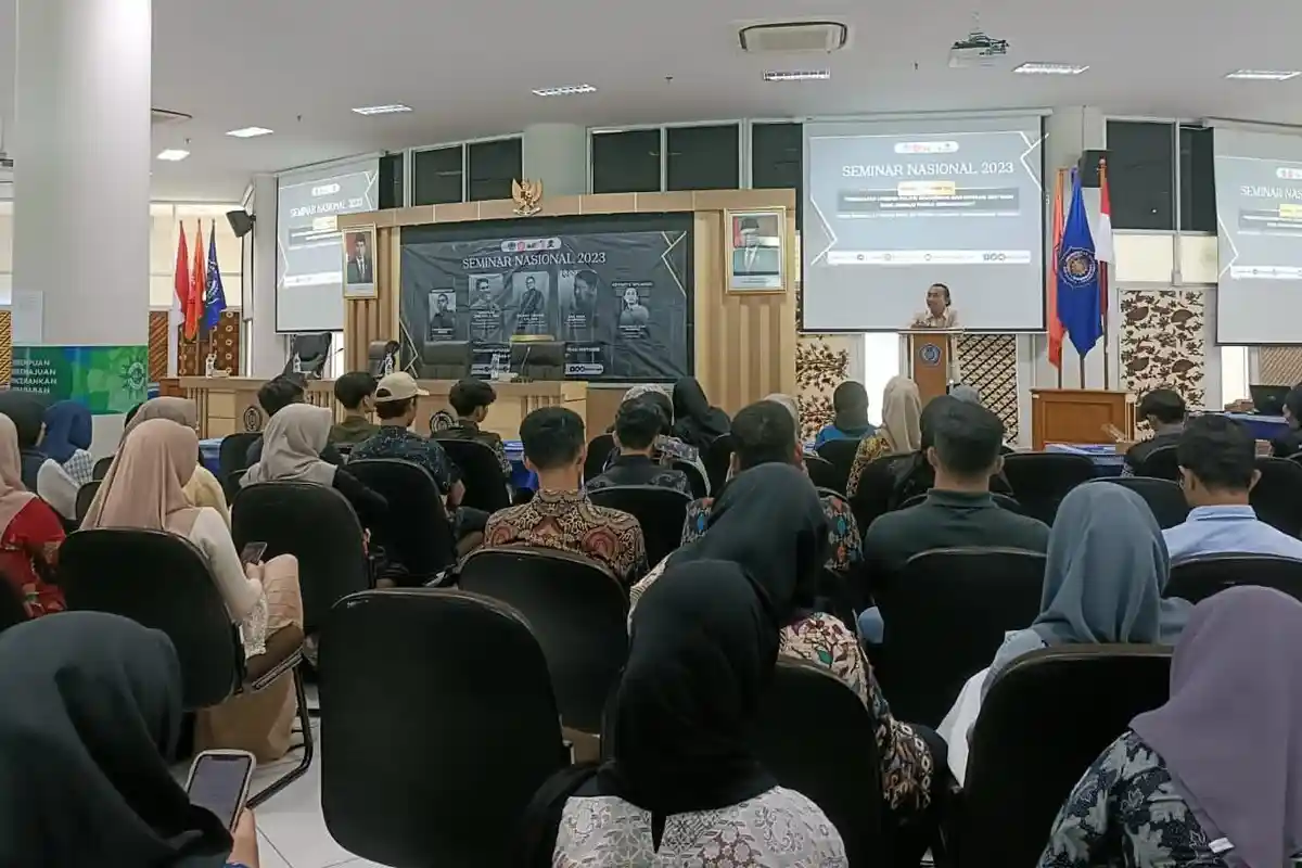 Tolak Politik SARA dalam Pemilu 2024, BEM Solo Raya Gelar Seminar Literasi Politik Bagi Mahasiswa